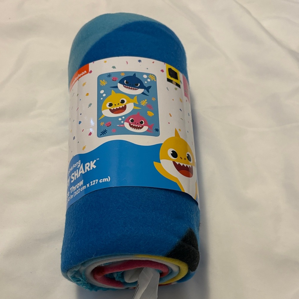 Nickelodeon Baby Shark Blue Fleece Blanket